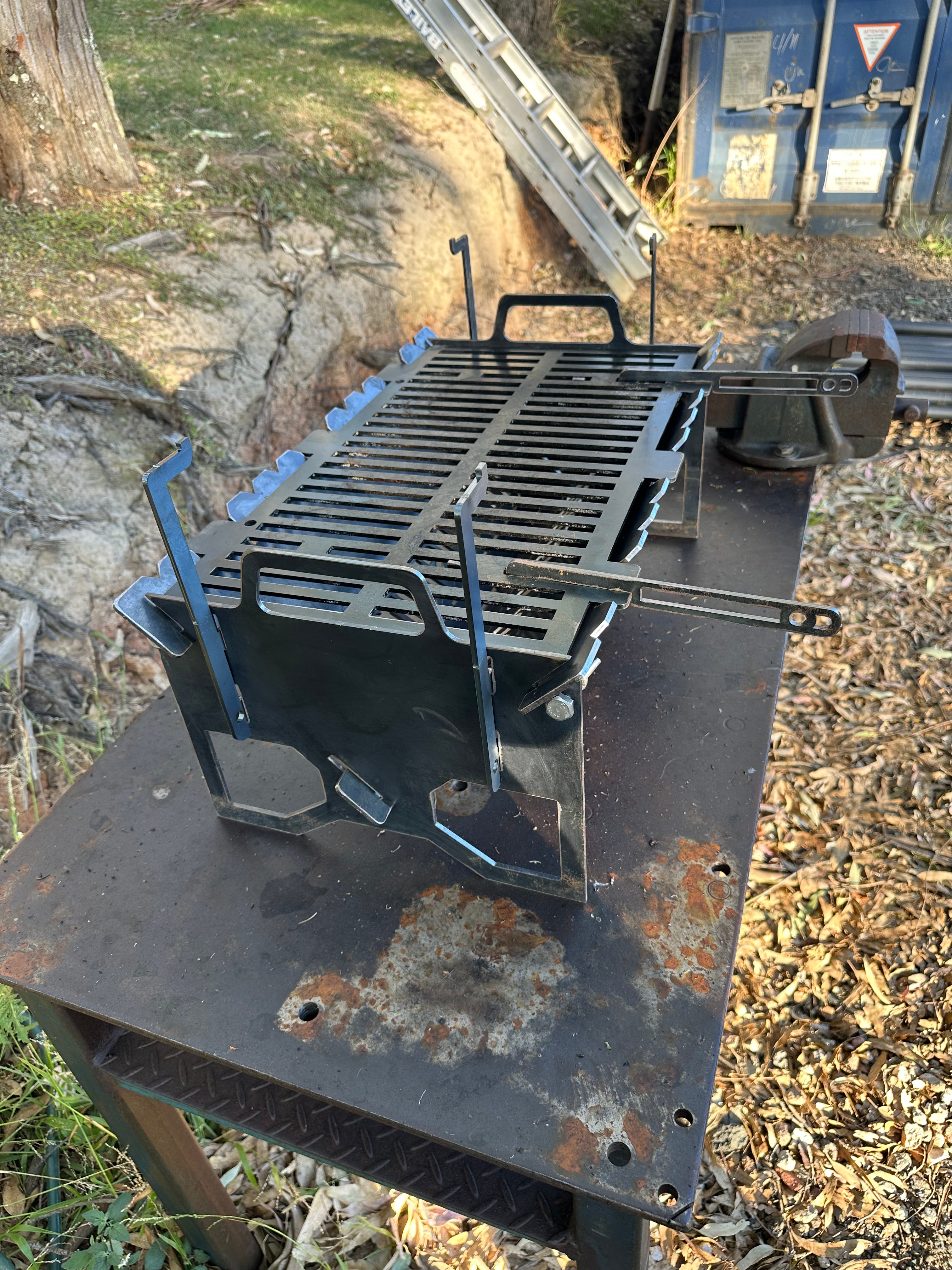 Flat-Pack BBQ Grill & Fire Pit