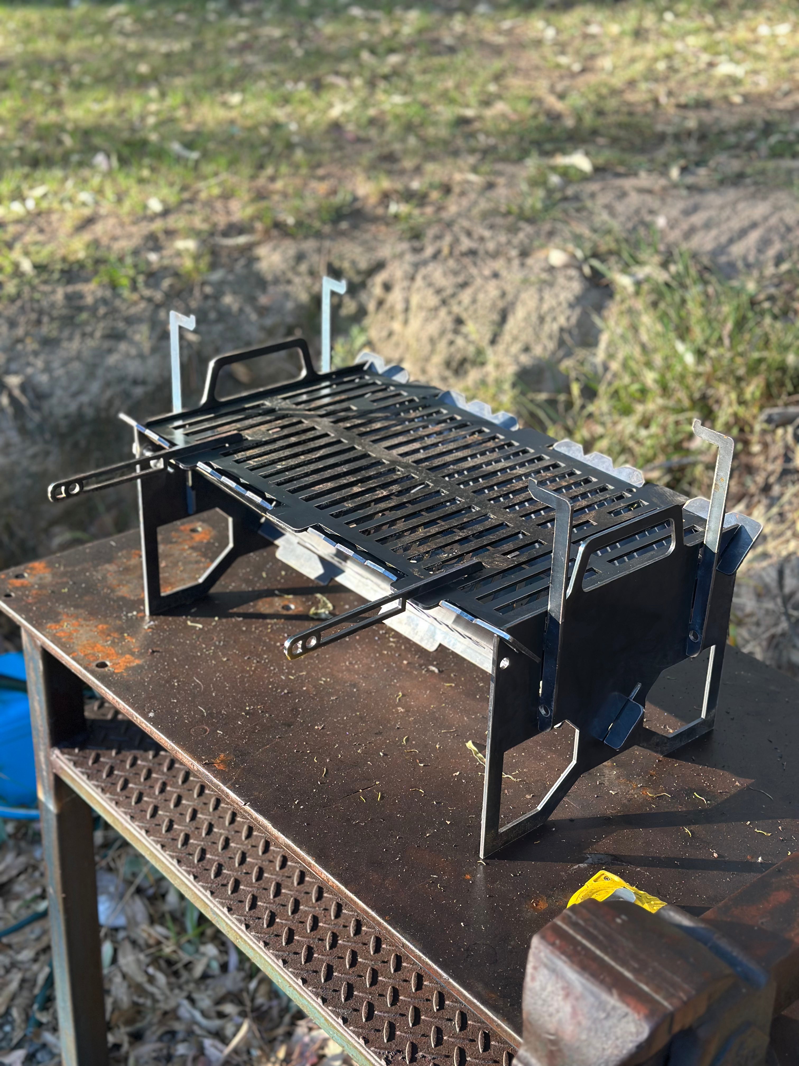 Flat-Pack BBQ Grill & Fire Pit