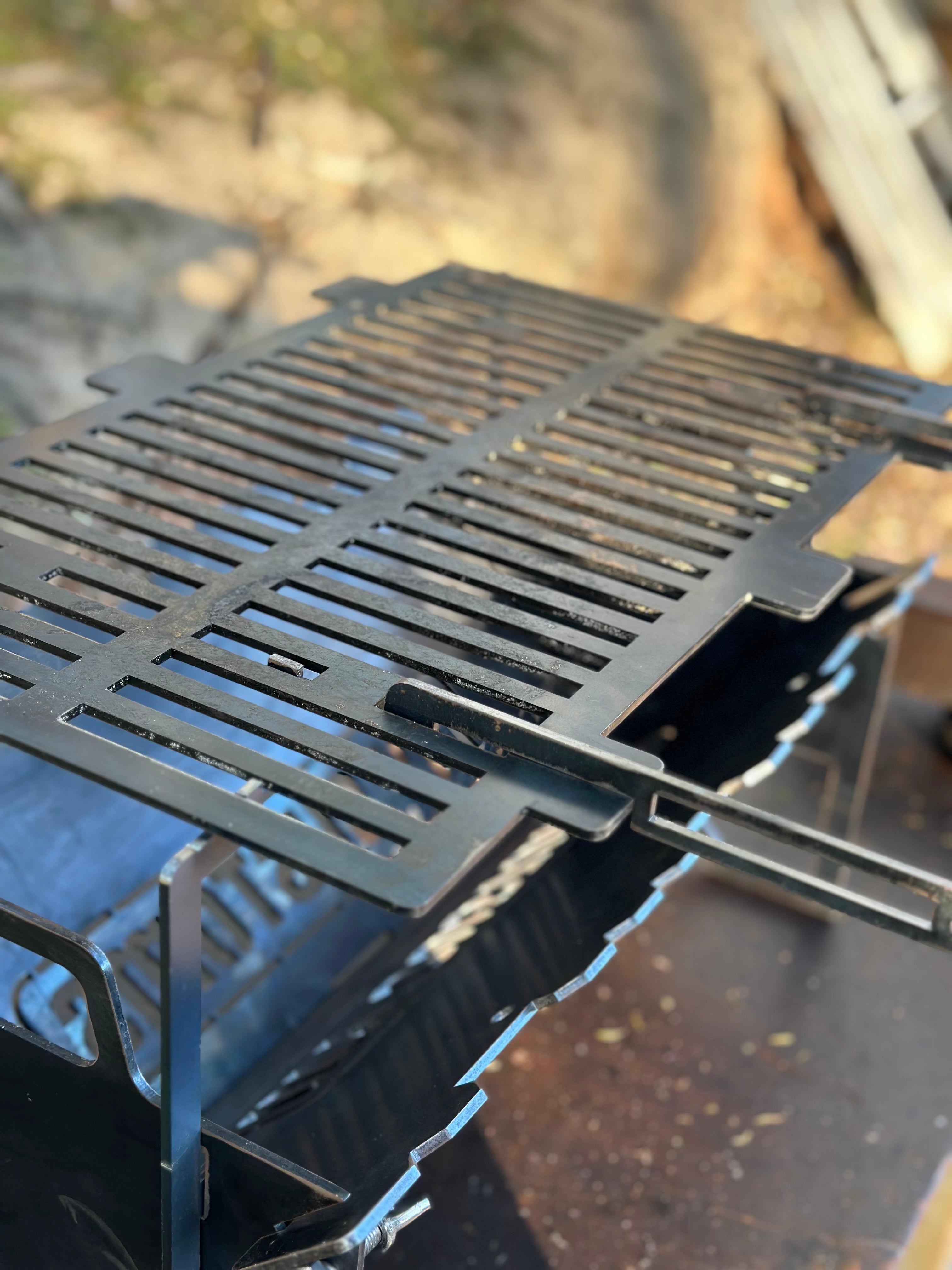 Flat-Pack BBQ Grill & Fire Pit