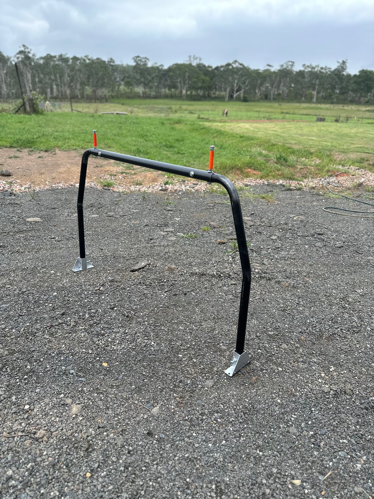 Universal Ladder rack - Bolt Together ROUND