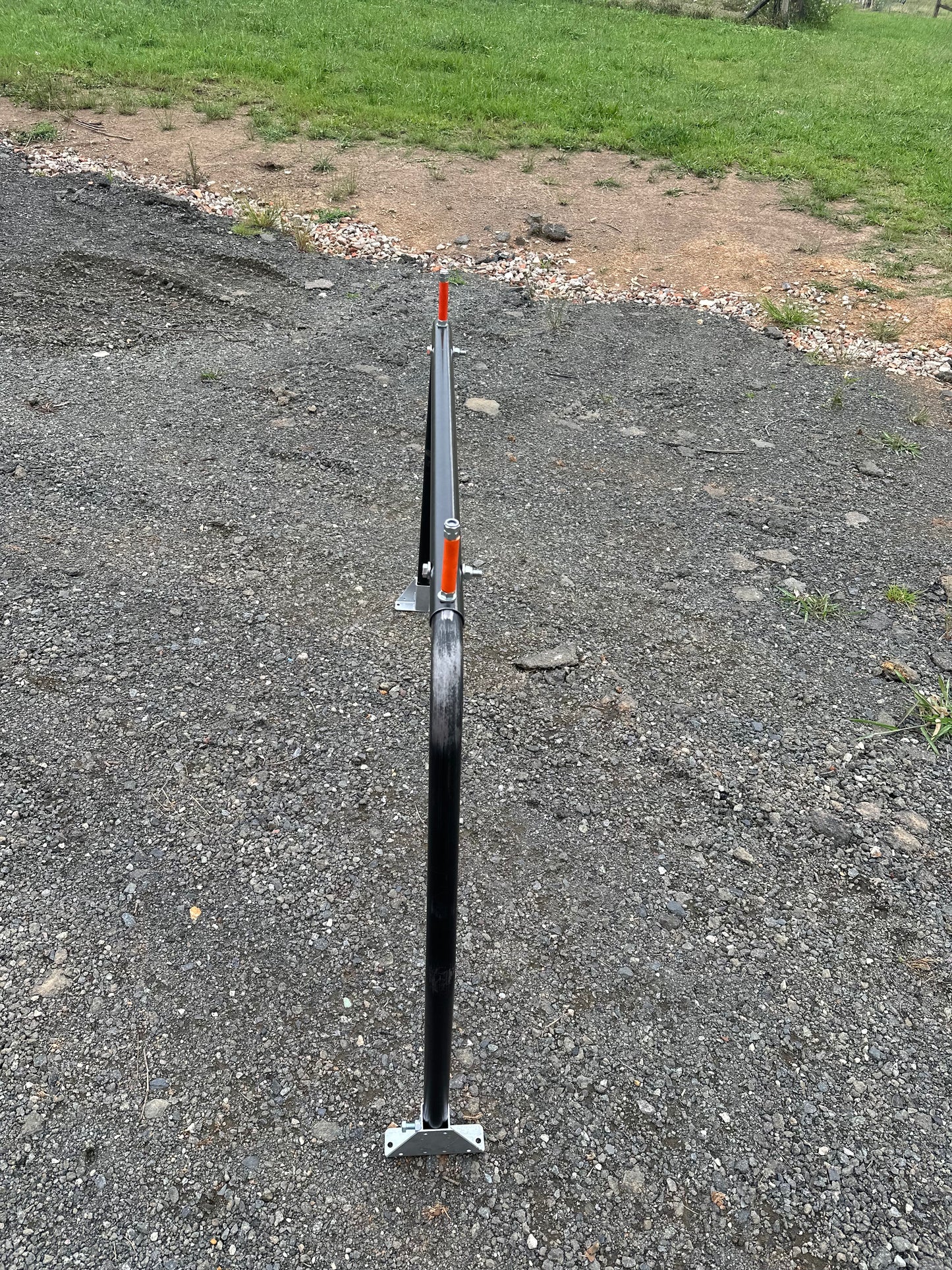 Universal Ladder rack - Bolt Together ROUND