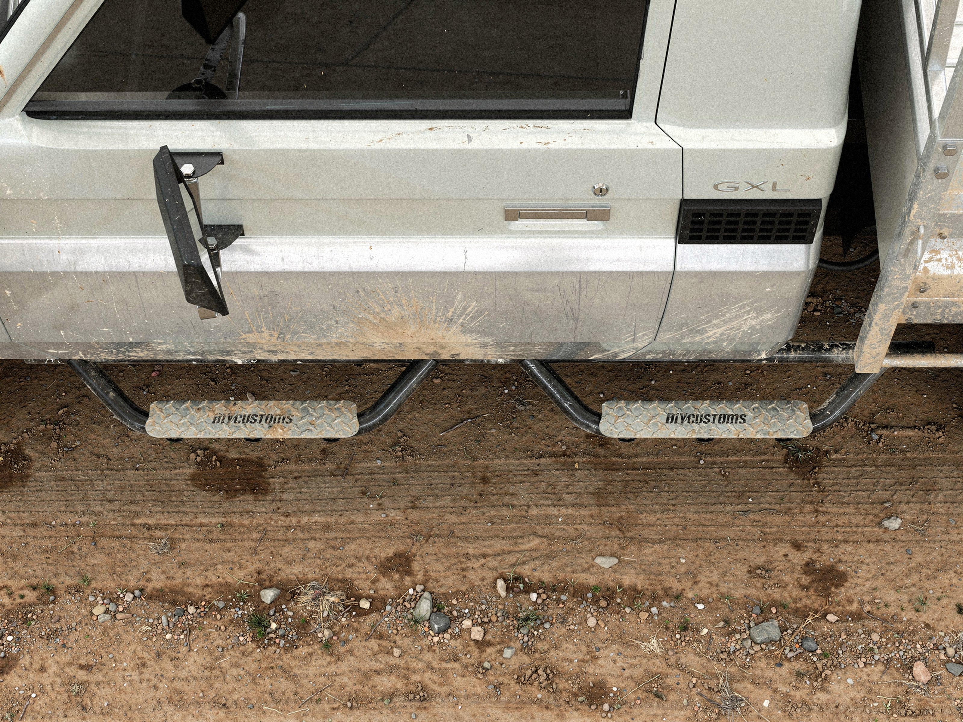 4x4 Universal Side Steps | Choose Your Vehicle