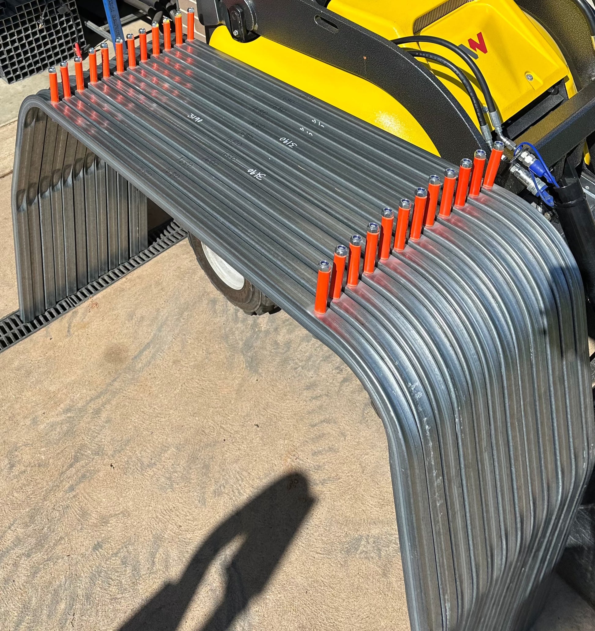 Universal Ladder rack – DIY Customs