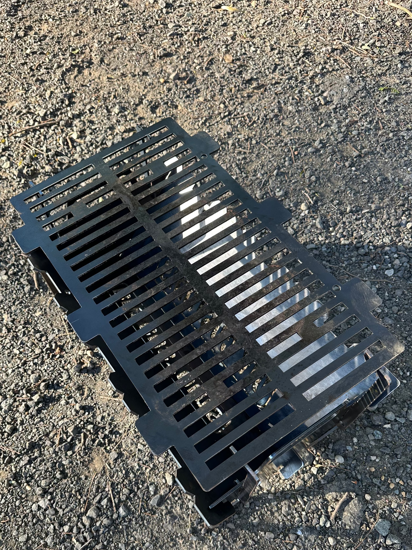 Flat-Pack BBQ Grill & Fire Pit