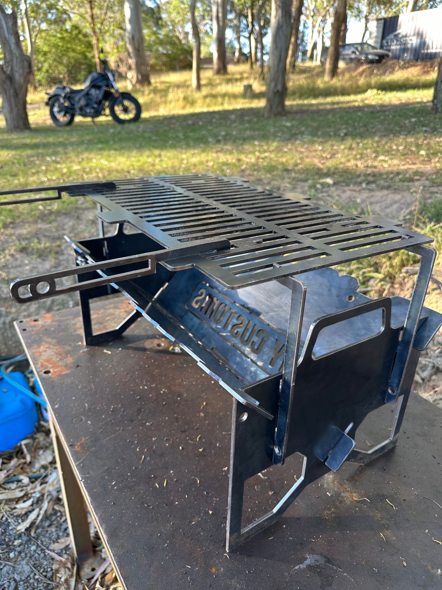 Flat-Pack BBQ Grill & Fire Pit