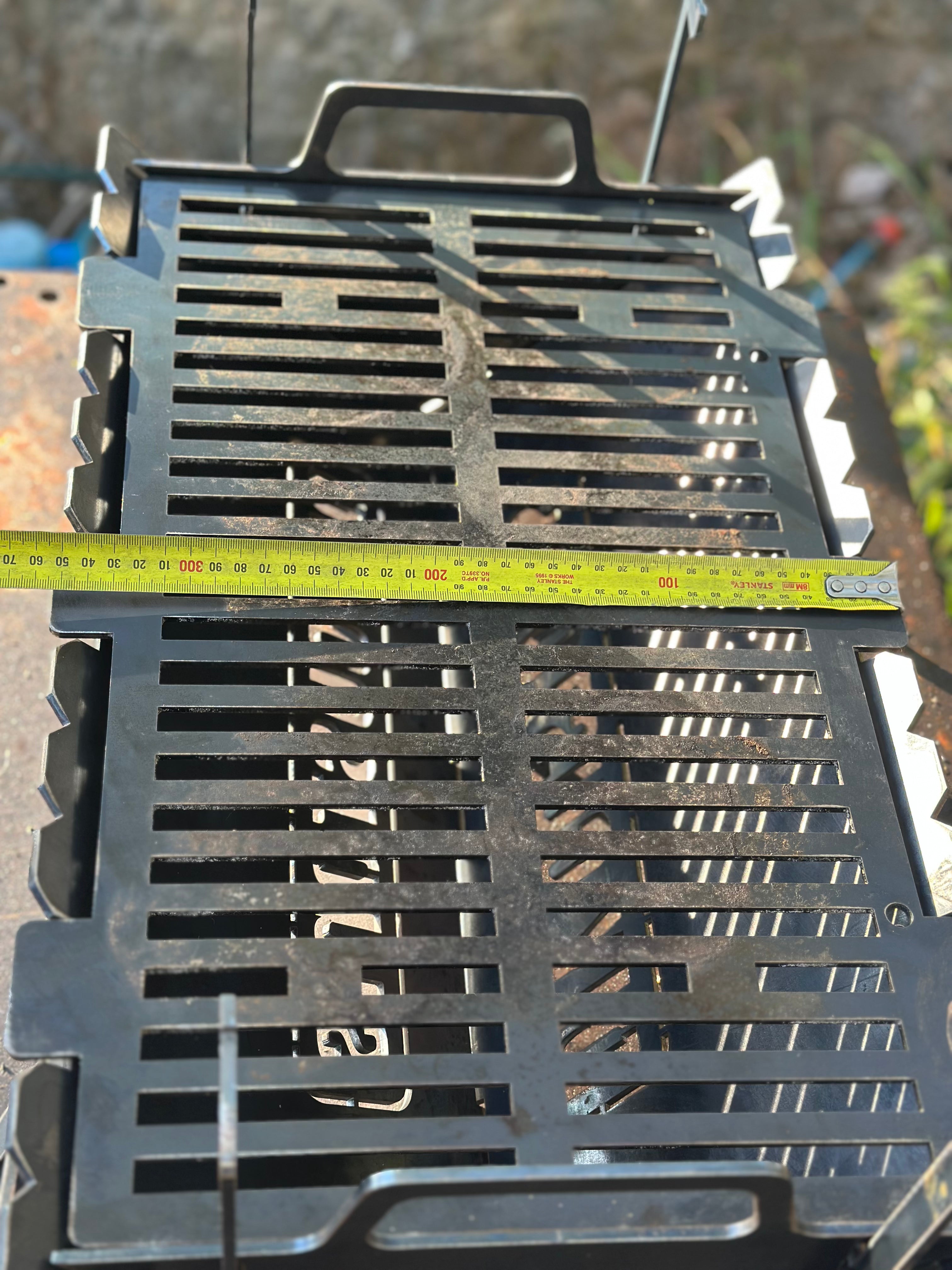 Flat-Pack BBQ Grill & Fire Pit