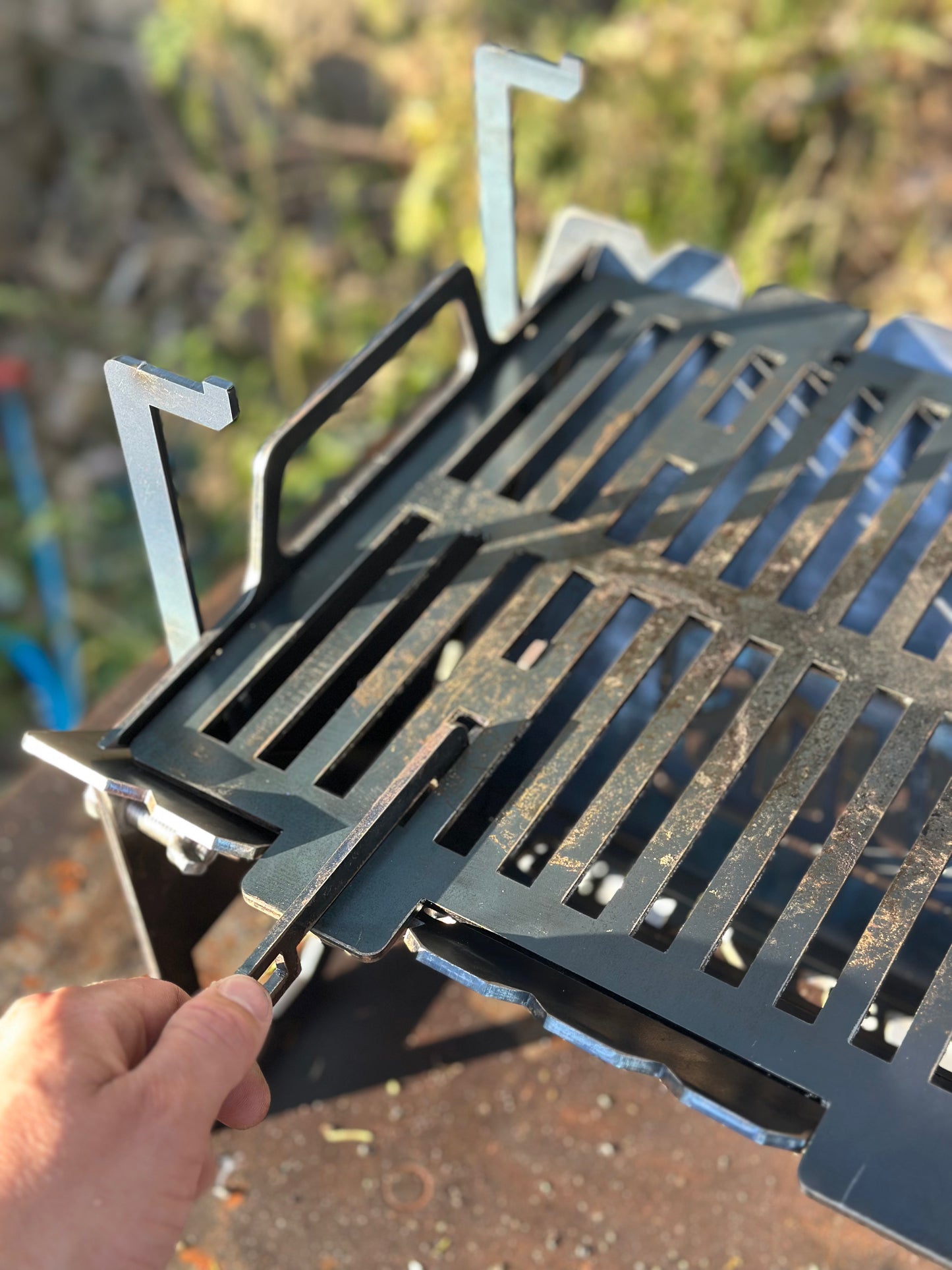 Flat-Pack BBQ Grill & Fire Pit