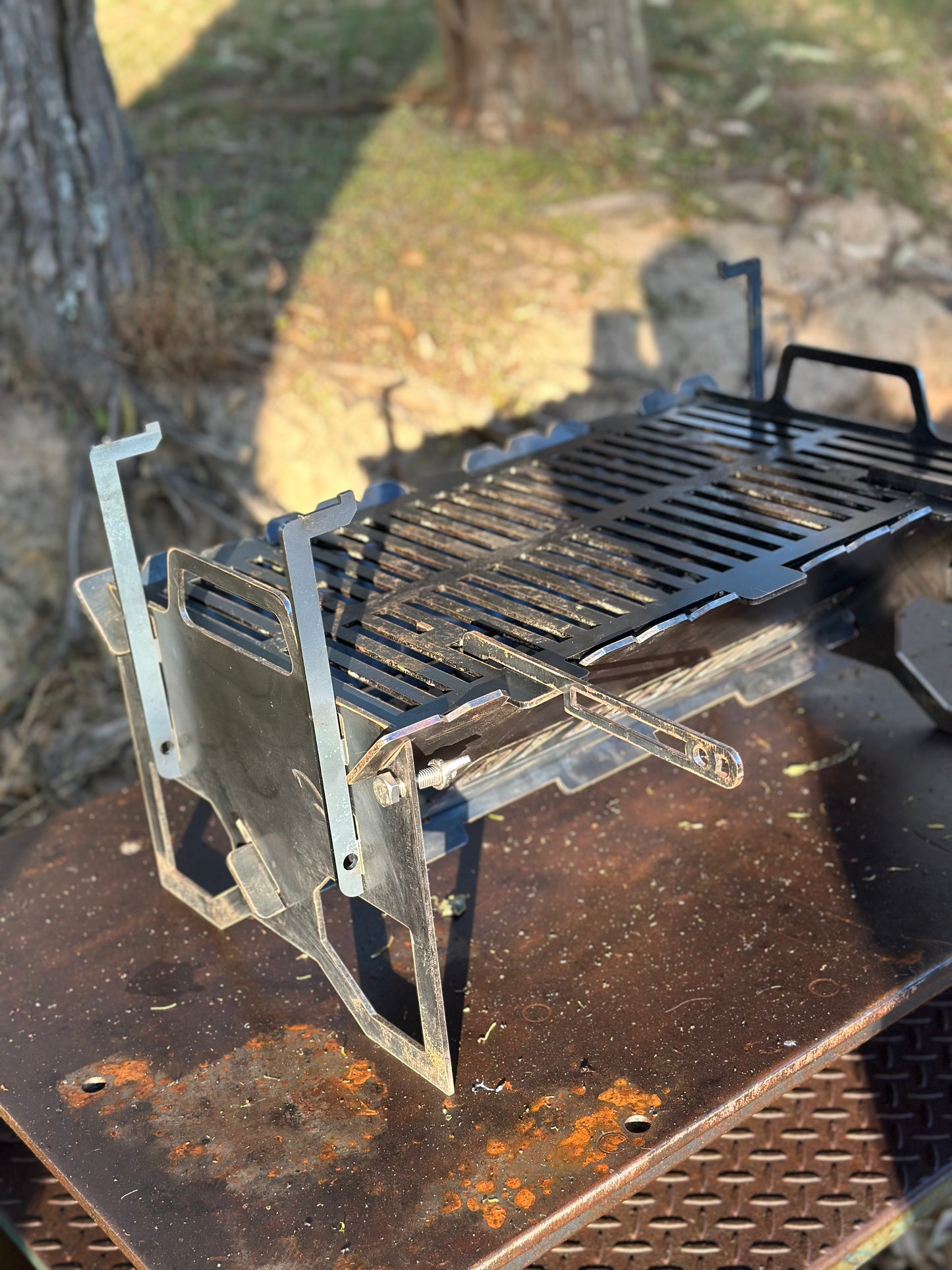 Flat-Pack BBQ Grill & Fire Pit