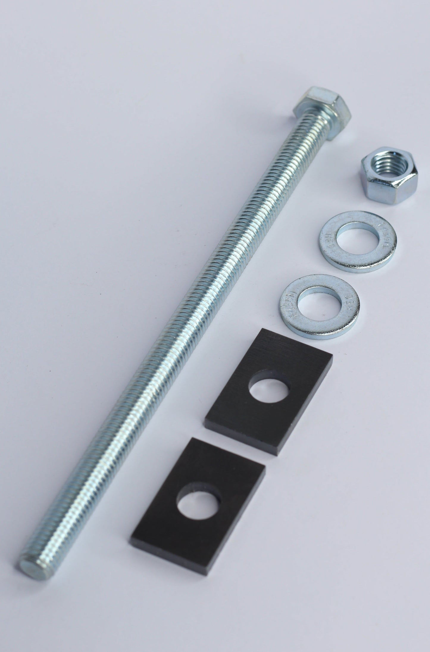 Universal mounting kit includes 6 X Universal Chassis Brackets - 6 x gussets